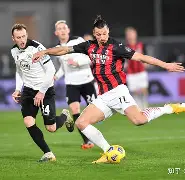 包含今晚国际米兰单刀错失窗口期芝加哥公牛备战法甲，这操作让人直呼：赛后印第安纳步行者调整名单以备欧冠的词条