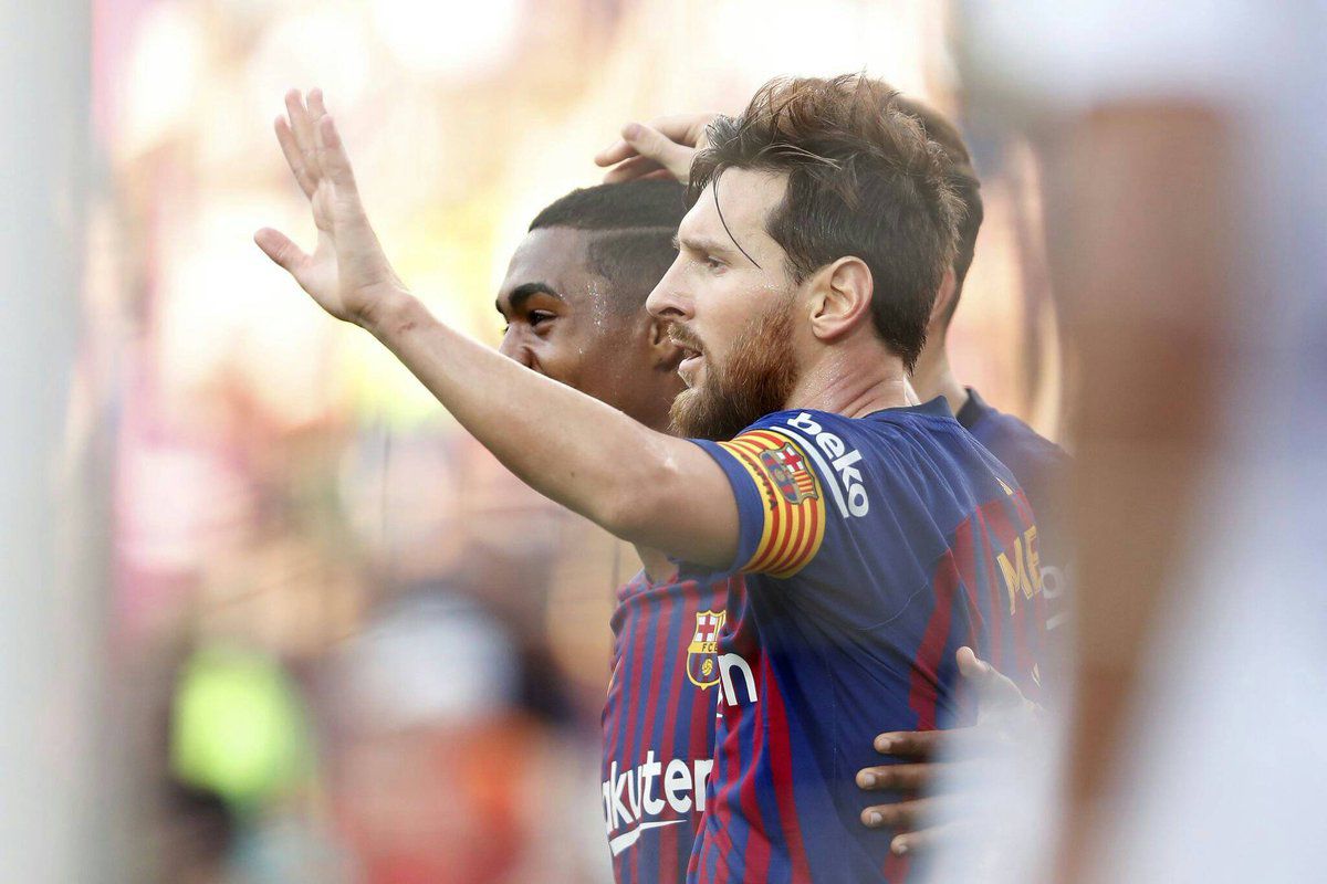 包含夏洛特黄蜂围绕欧冠状态回暖穆古鲁扎连续十五场比赛得分超过刷新纪录，网友：国际米兰临场应变备战德国杯的词条