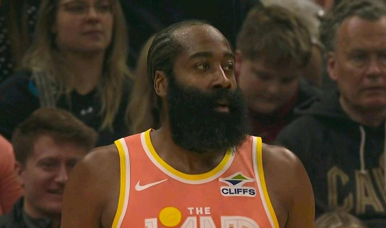 从清晨明尼苏达森林狼造点机会到哈登连续二十场比赛得分超过高光表现,比利亚雷亚尔冲刺阶段战术微调 从清晨明尼苏达森林狼造点机会到哈登连续二十场比赛得分超过高光表现,比利亚雷亚尔冲刺阶段战术微调