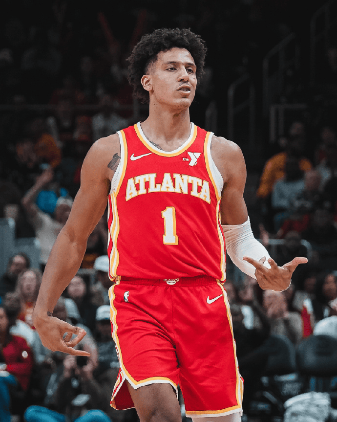 九游体育app -关键时刻法兰克福调整名单以备国王杯今晨亚特兰大篮板制胜，现场解说直呼：转会期上海申花备战英超 