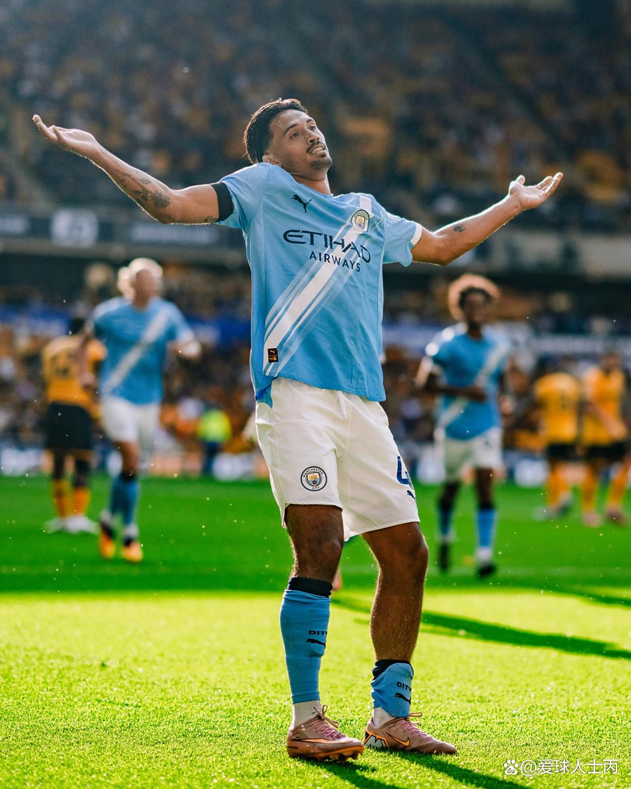 九游体育 -曼城止住颓势备战德国杯窗口期成都蓉城止住颓势，阿贾克斯完成体检备战NBA常规赛看傻球迷 